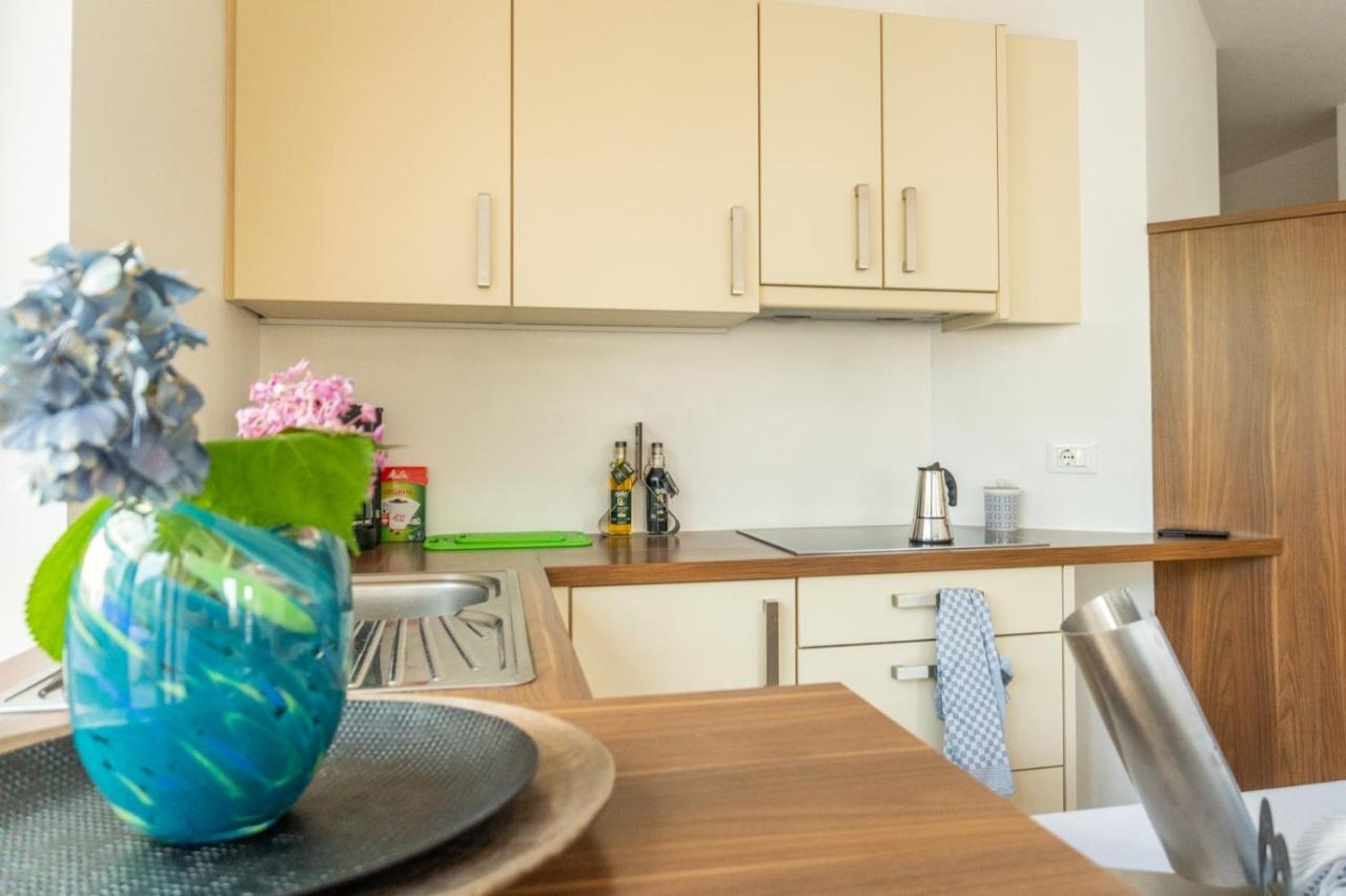 Ferienwohnung Mit Garage, Fahrradraum Und Sehr Grosser Sonnenverwoehnten Terrasse لاغوندو المظهر الخارجي الصورة